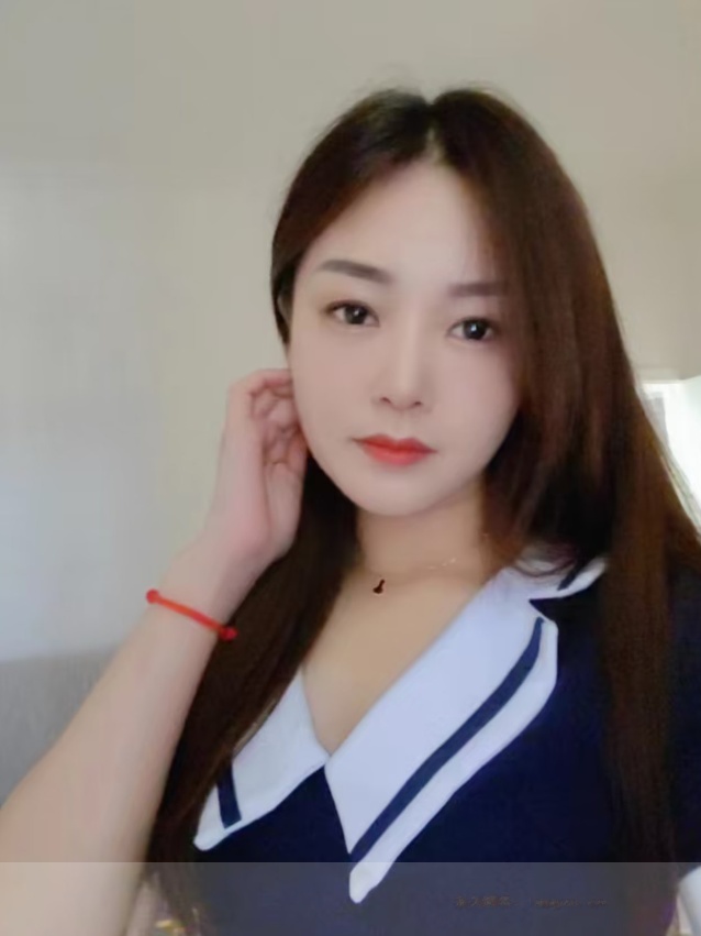 体验风骚少妇冰冰