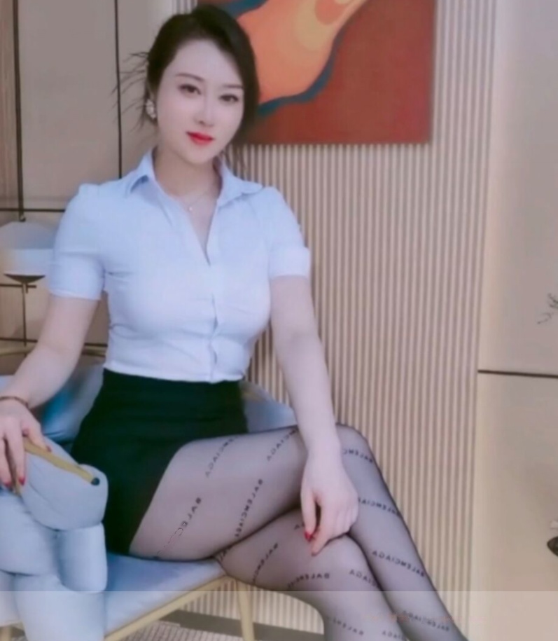 崇川服务系少妇