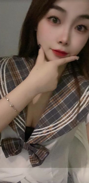泡芙小姐姐