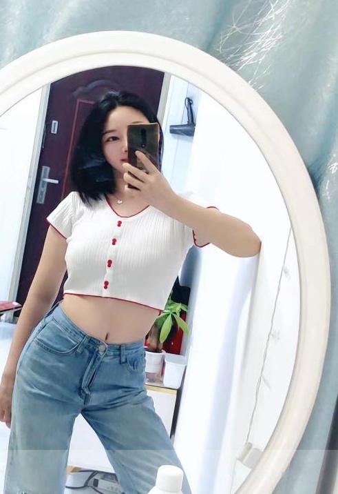 翘臀瑜伽老师苗苗