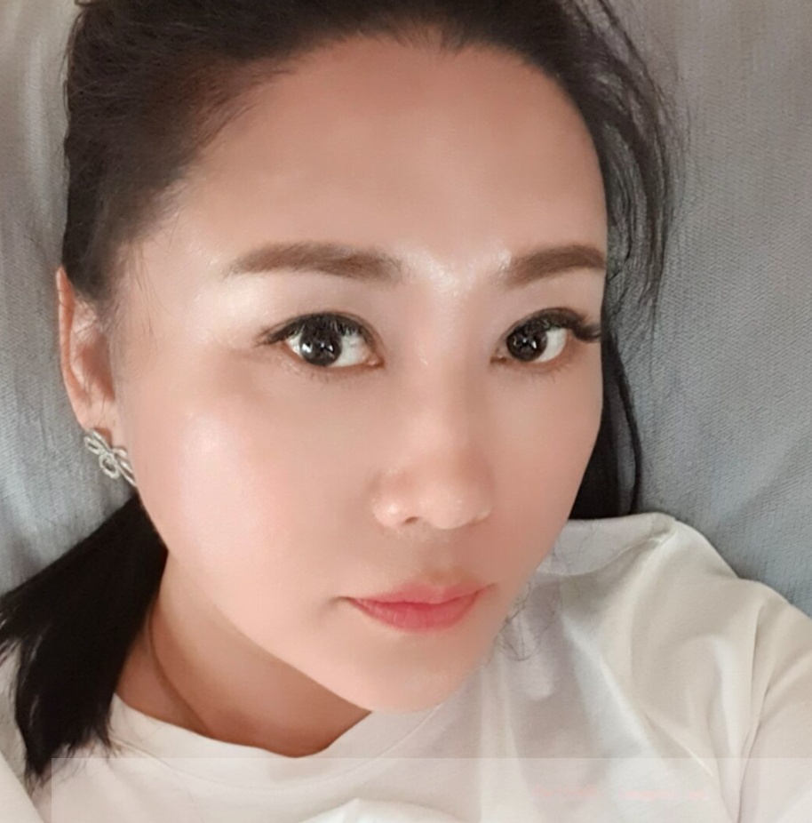 身材惹火的御姐