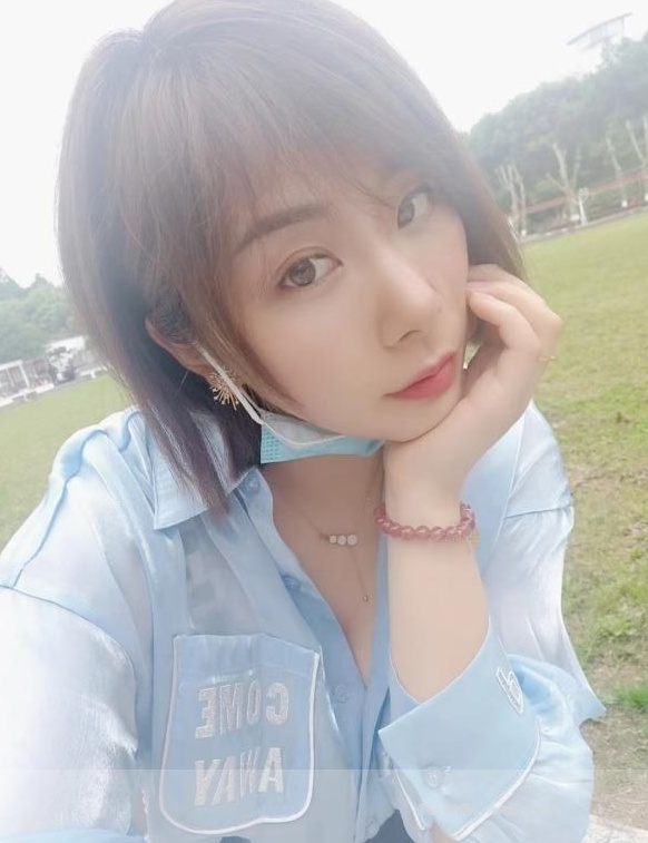 武汉初心小姐姐