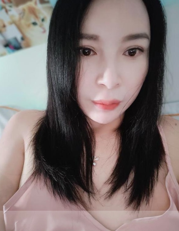 可以包天的大骚货