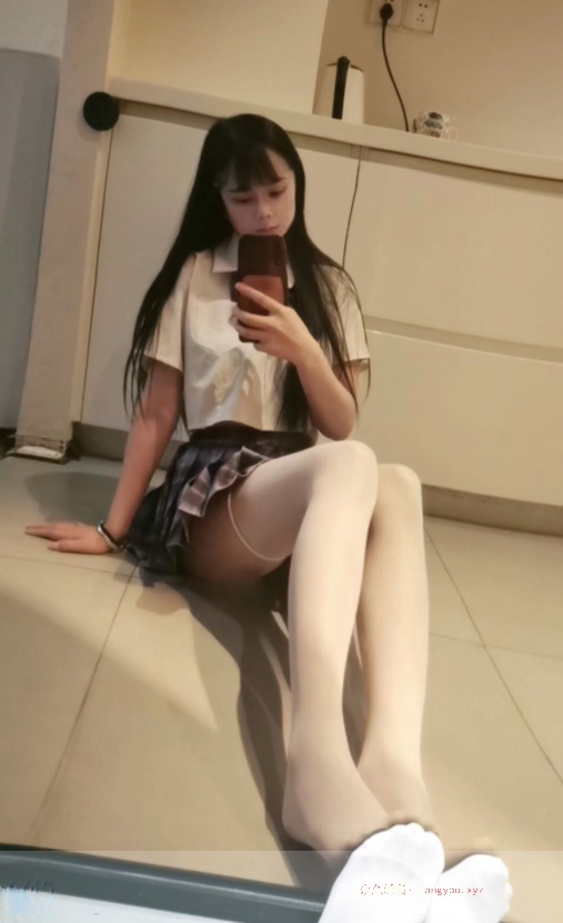 可以玩年的美腿