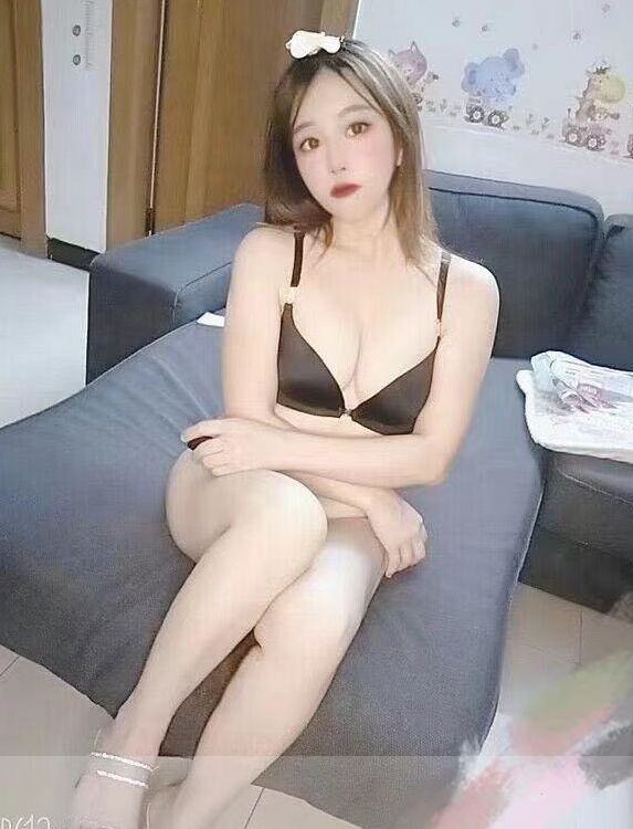 江南西服务型宝儿