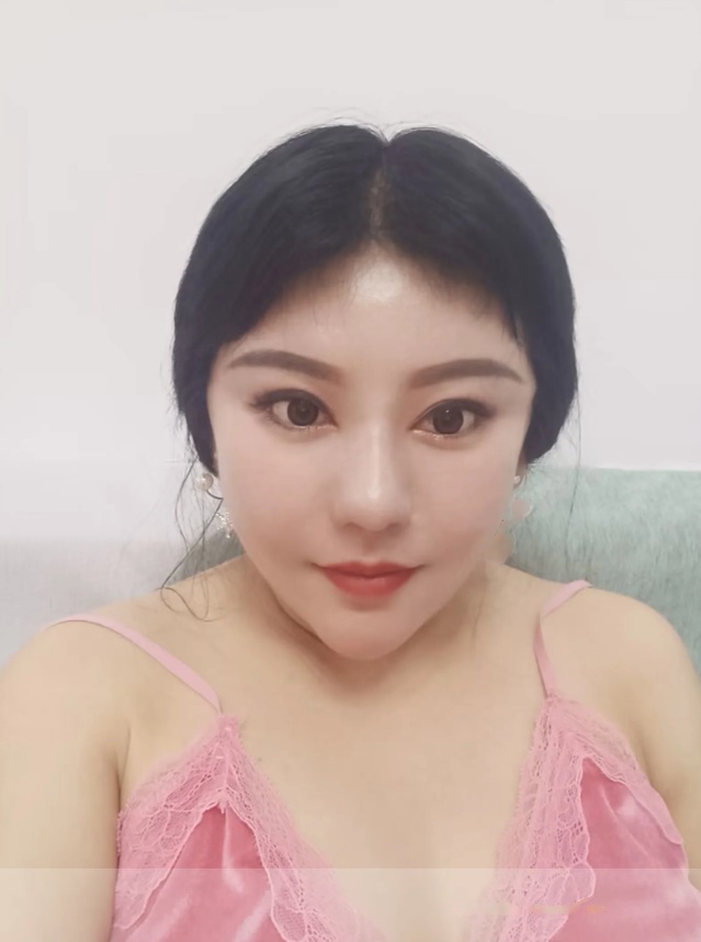 性价比大胸熟女