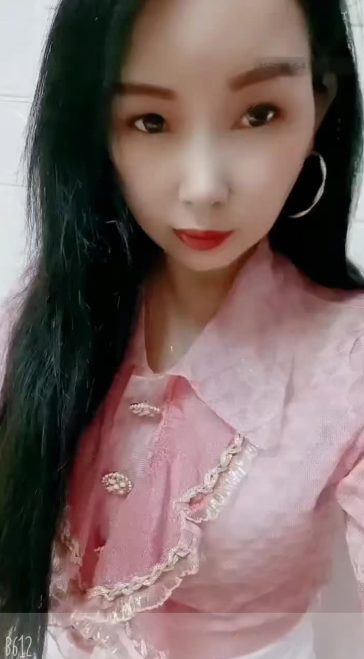 服务中的小霸王