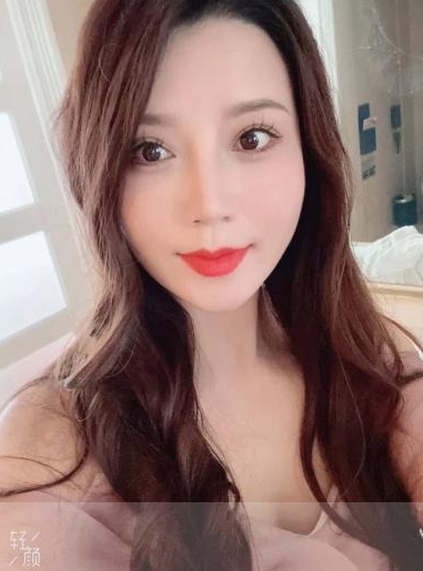 服务不错的闵行小美女