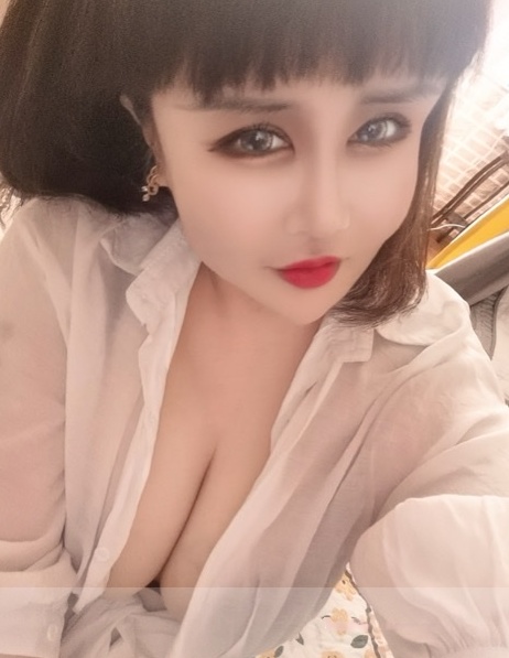 体验服务系巨乳