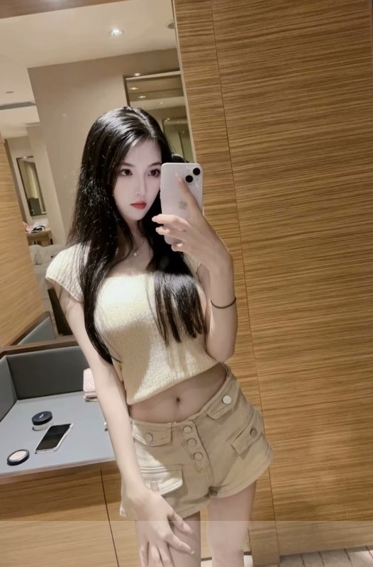 吴中万达美女小妹