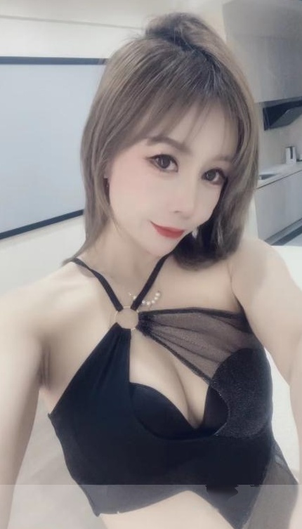 金牛制服风骚少妇