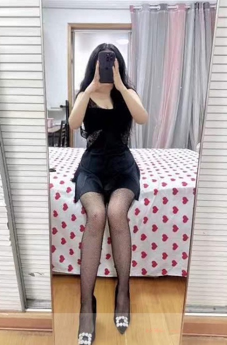 三山街服务系小姐姐