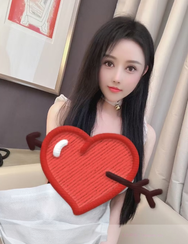 大木桥路大胸萝莉妹子