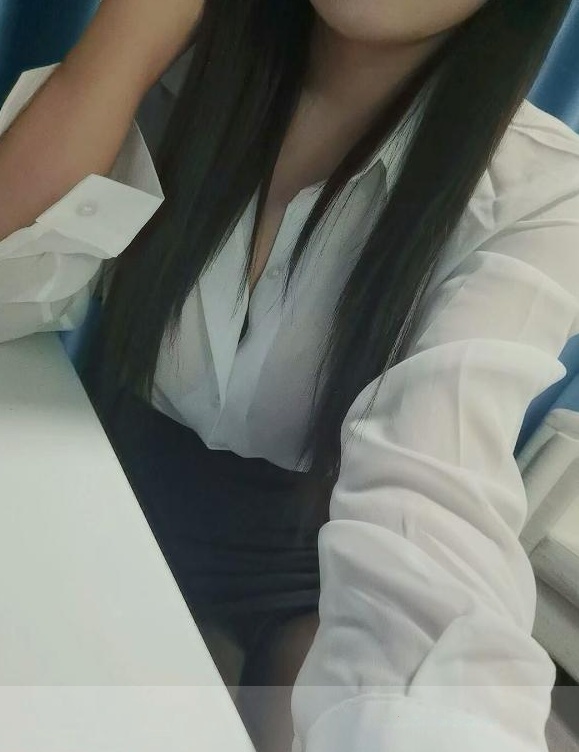 热情的大胸女