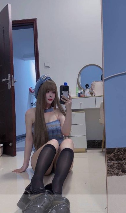 会撩人的颜值小姐姐