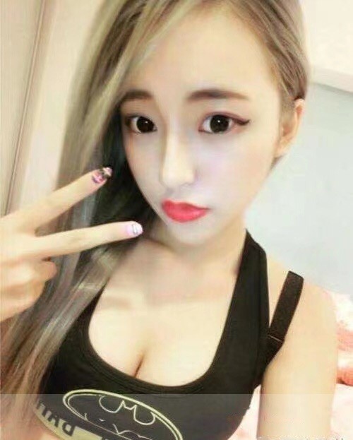 玄武湖附近的小骚货