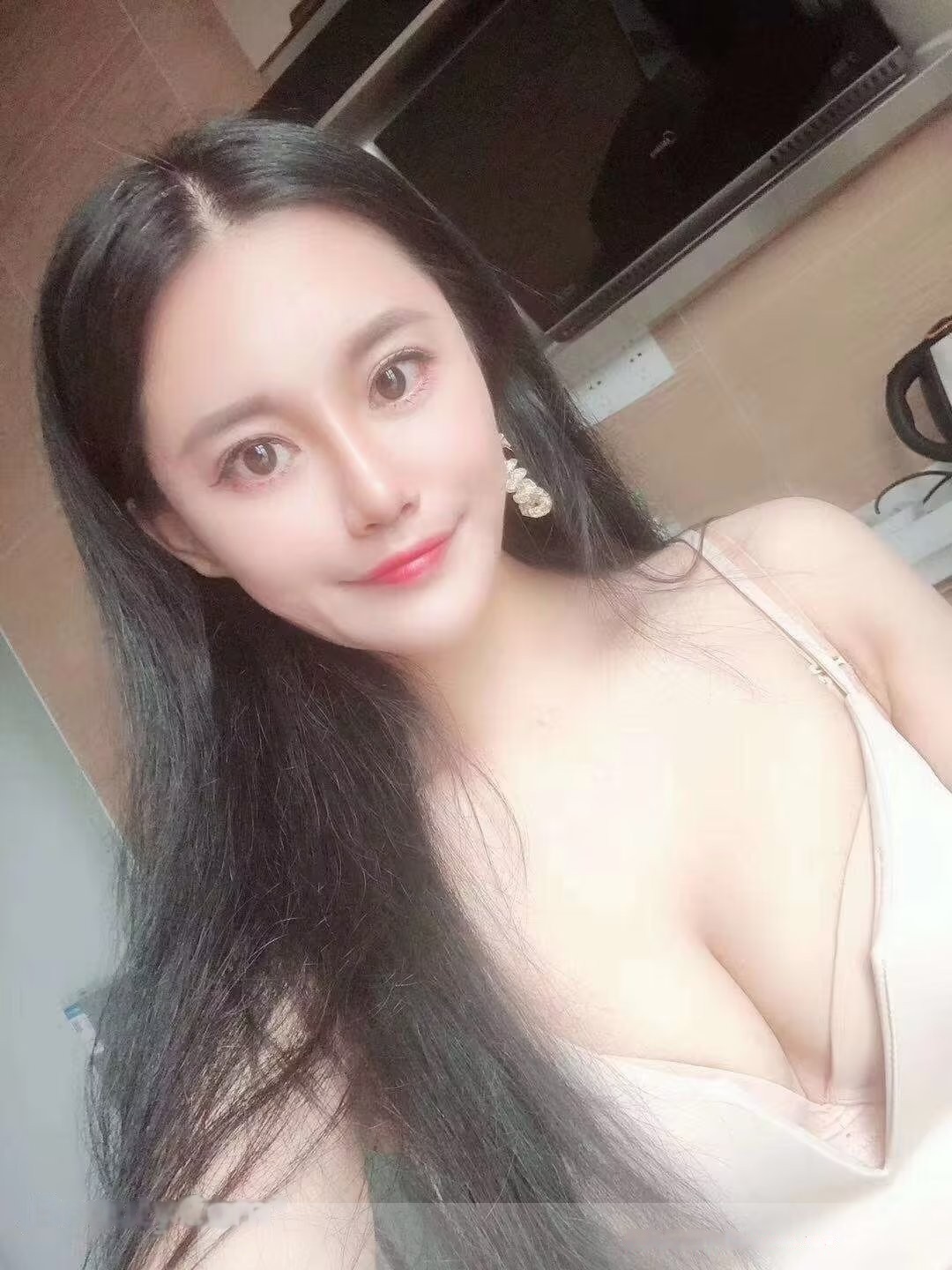 乌市可3t的妹子