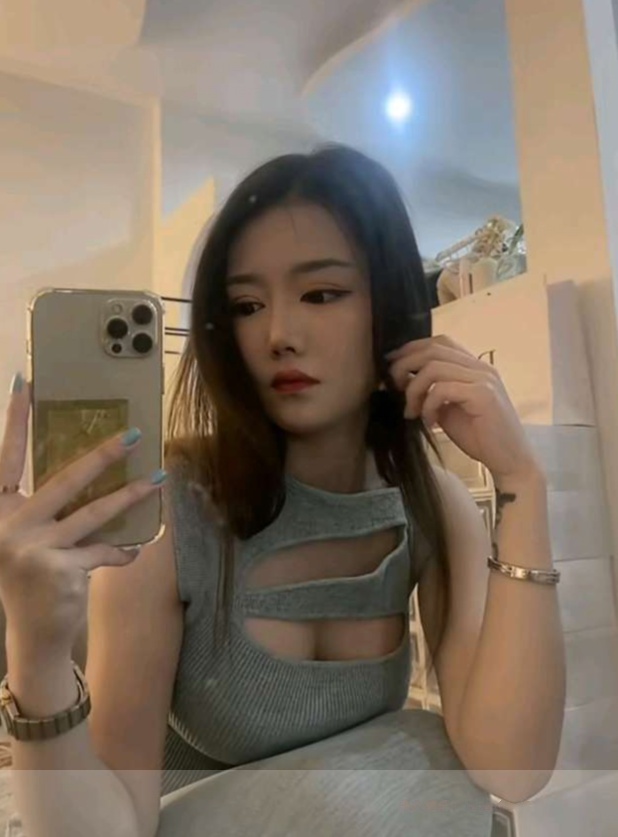 南开巨乳御姐小慧