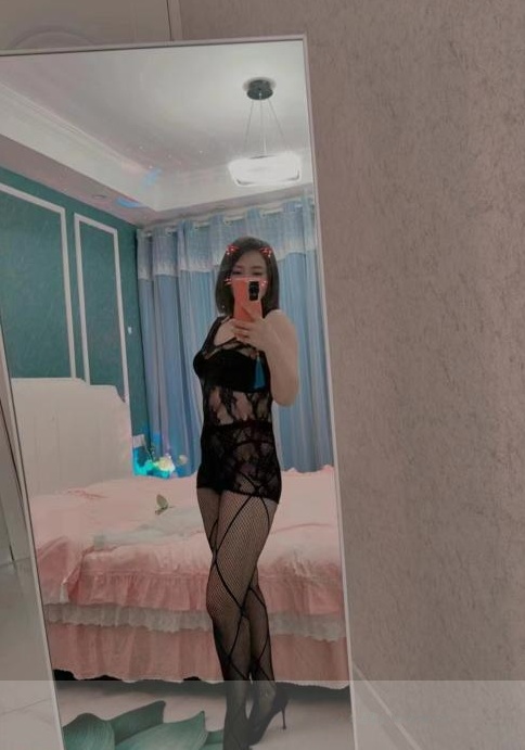 兼职大胸少妇