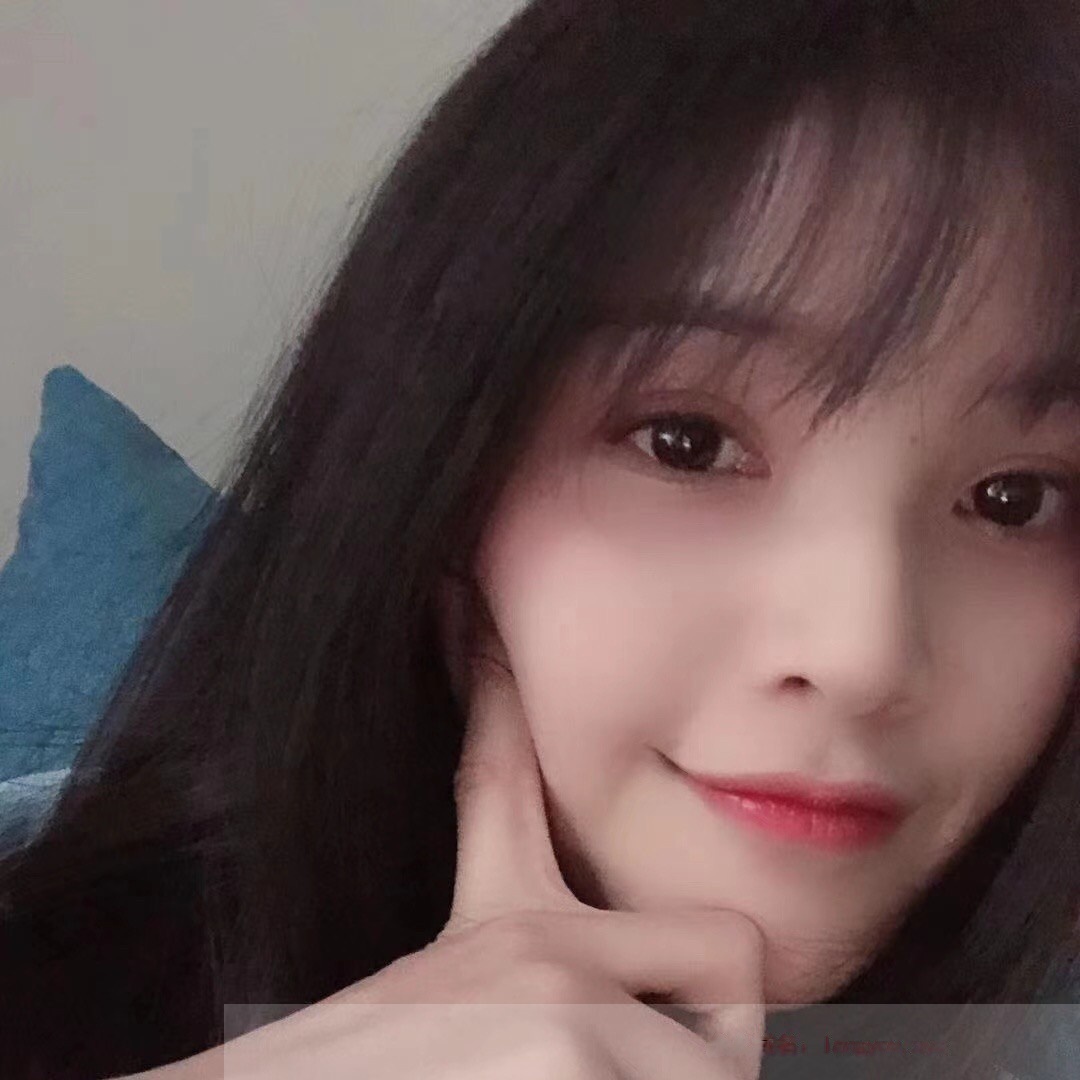 郑州身材苗条的小美女