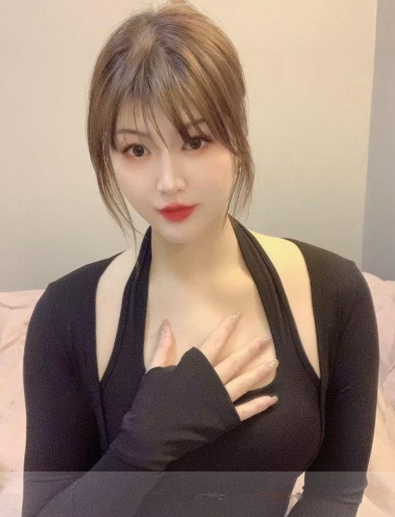 建国路健身小芝