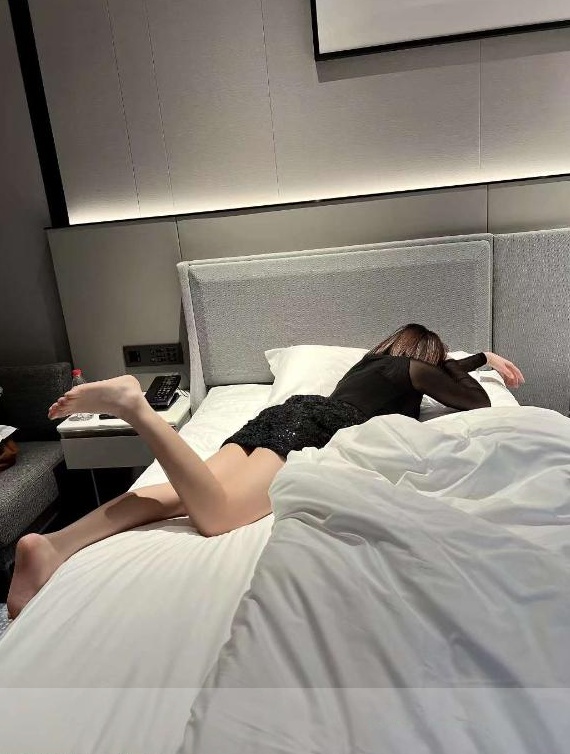 气质白领兼职佳琪