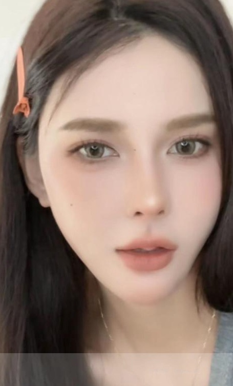 新街口甜美女孩