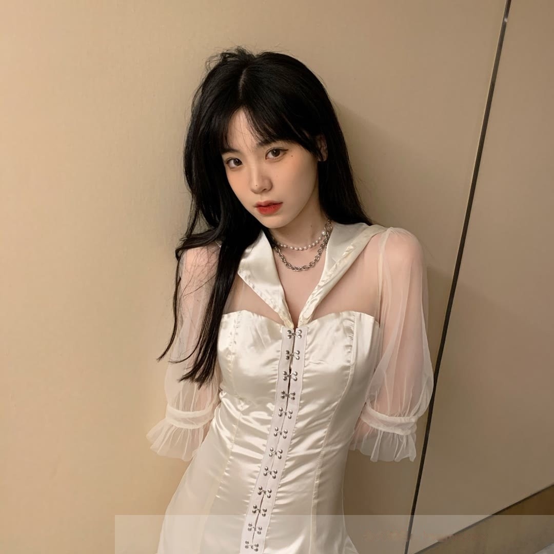 清纯00后 茉莉
