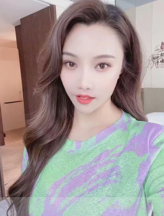 体验巨乳妹妹