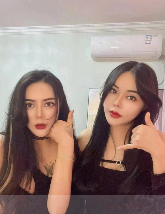 滨江双飞姐妹花