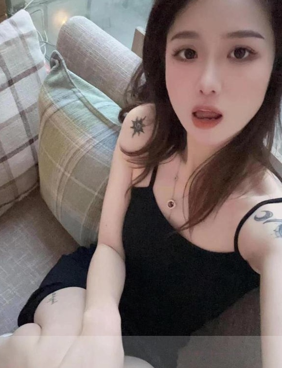洪山倩倩