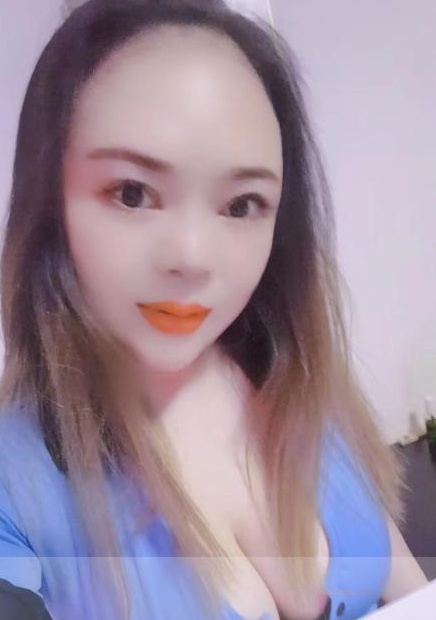 西湖区大胸妹