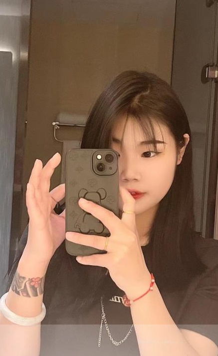 年轻泻火小妹