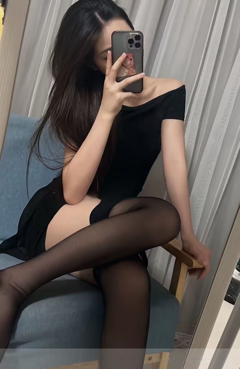 蜀山黑丝长腿御姐