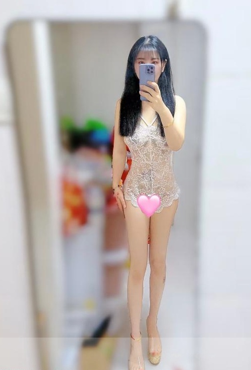 丝足服务系泡泡