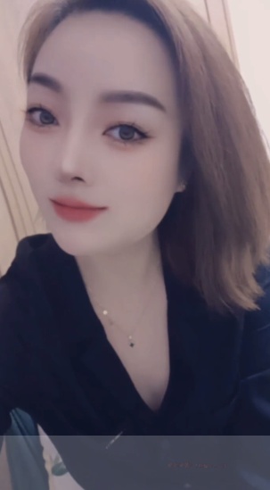 风骚三通小姐姐