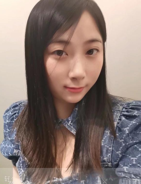 动物园附近小姐姐