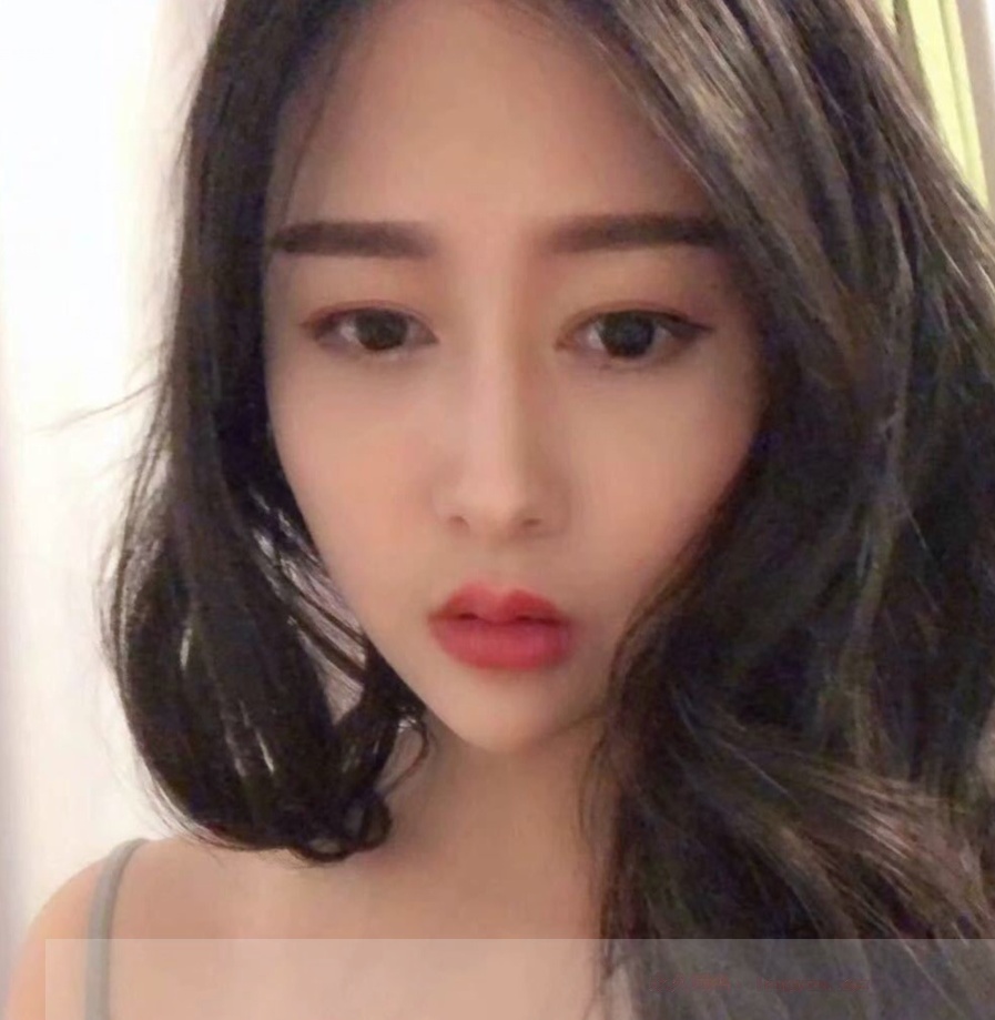 双流雨滴小姐姐