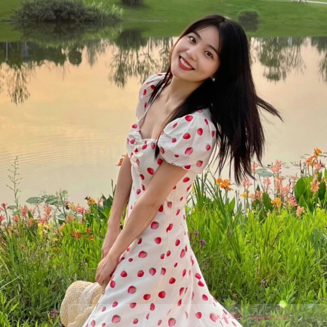 真正的甜甜萌妹子