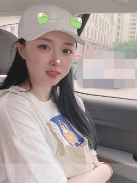 兼职的美女 人很好不机车