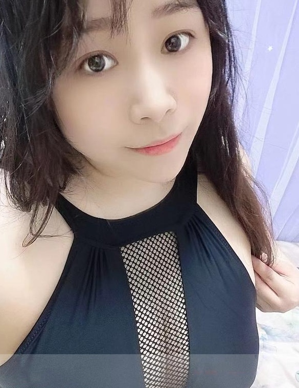 爆乳私约老师小雨