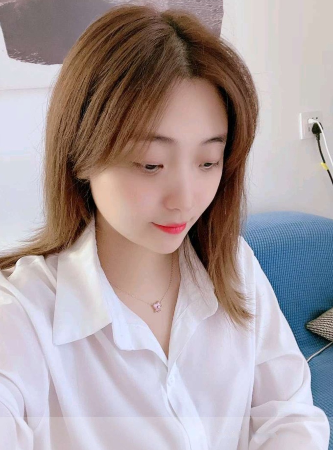 幽默温柔性感少妇