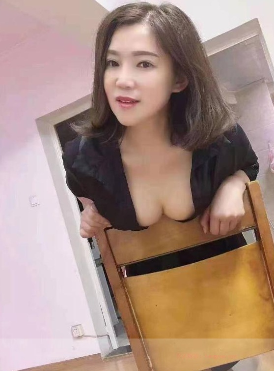 瑶海大奶少妇