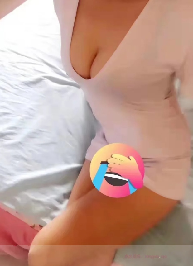 G罩杯的一个妹子