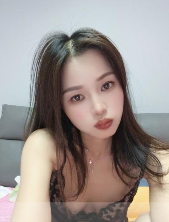 风情少妇小美
