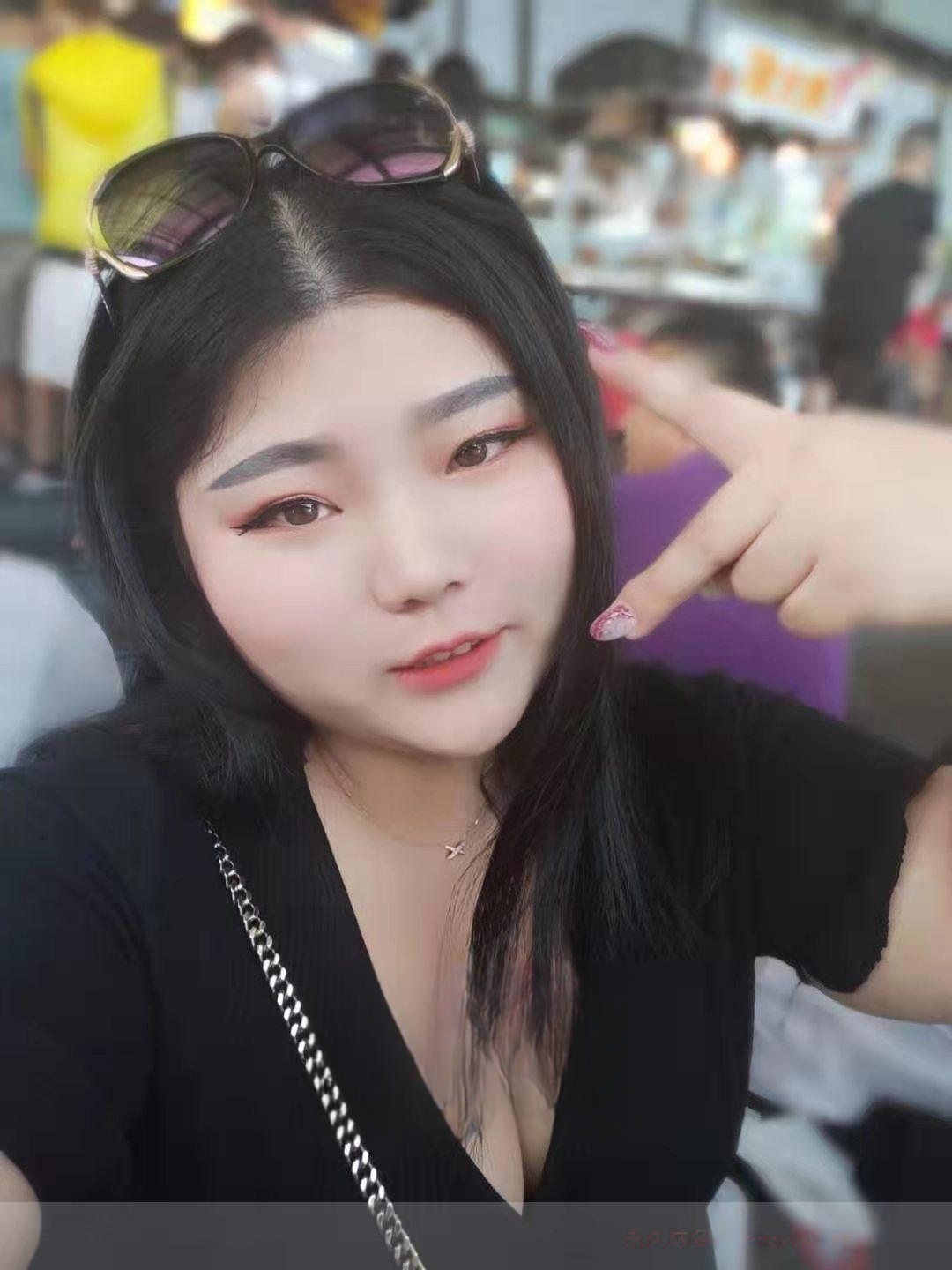 东城菲儿