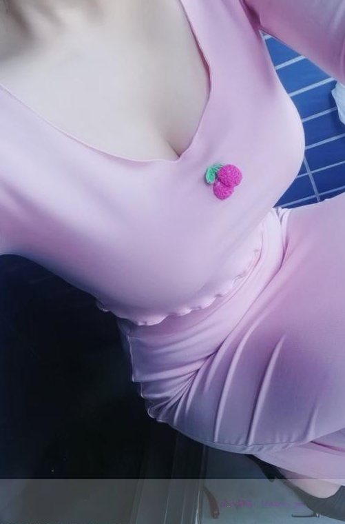 宝安流塘爆乳希思