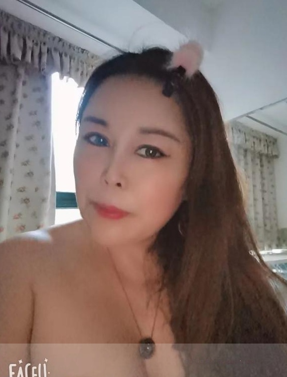 巨乳熟女