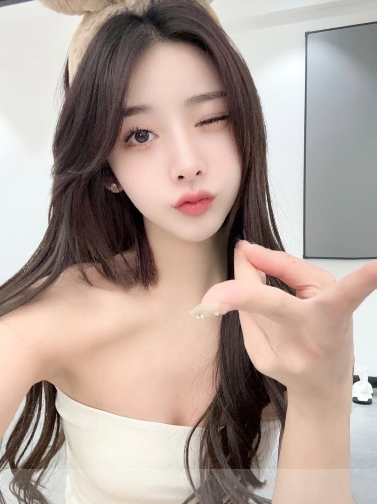 杭州兼职外围嫩妹娜美