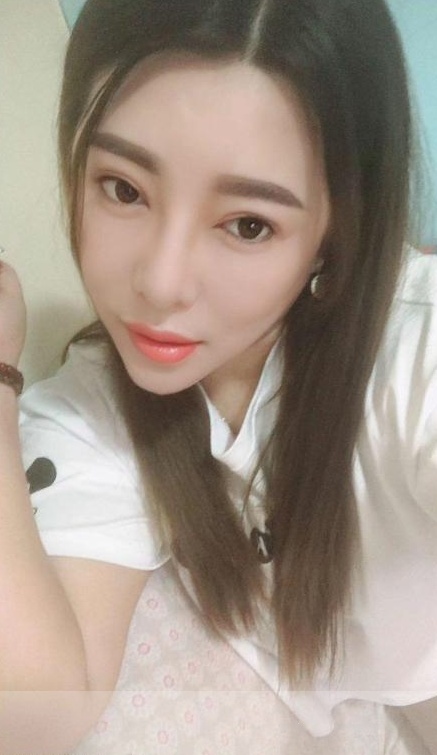 徐东丰满美女